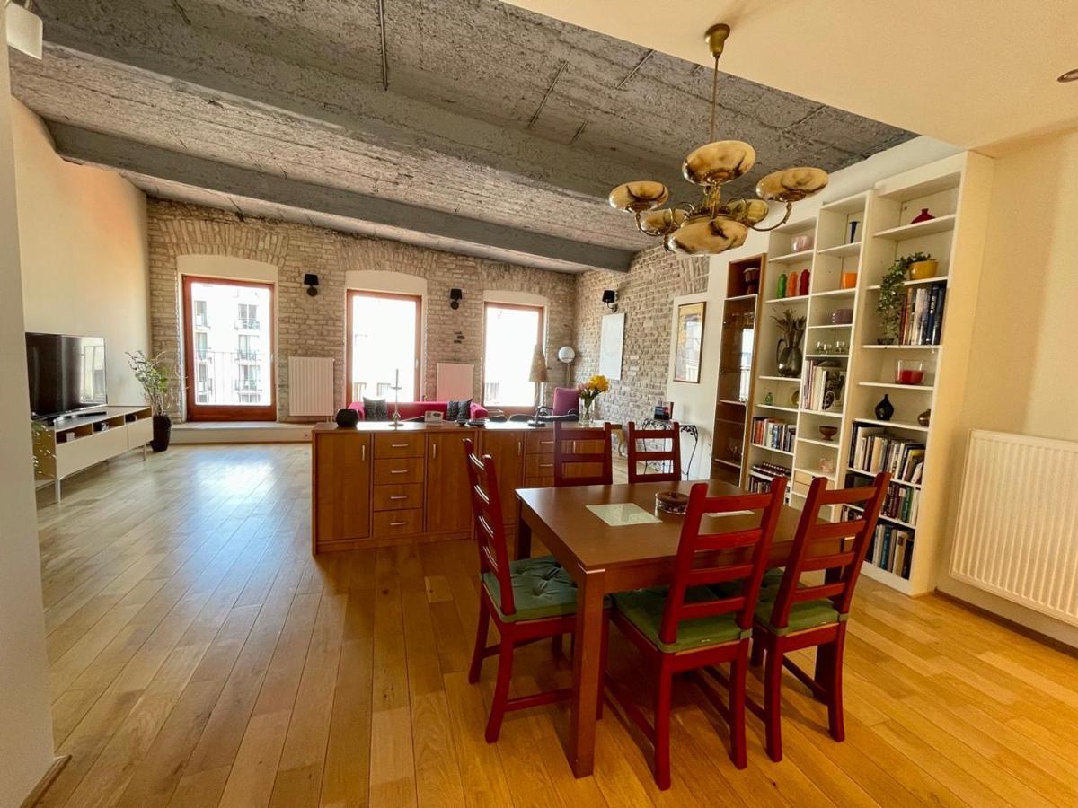 Appartement Penthouse W Private Rooftop And Free Parking